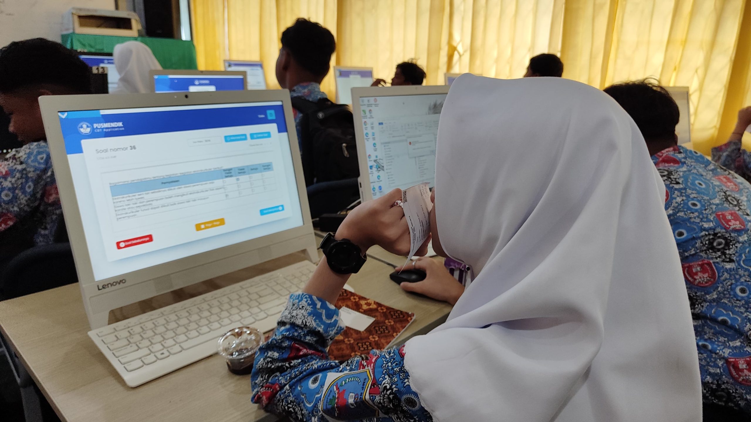 Pelaksanaan ANBK 2024 di SMP Negeri 10 Banjarmasin