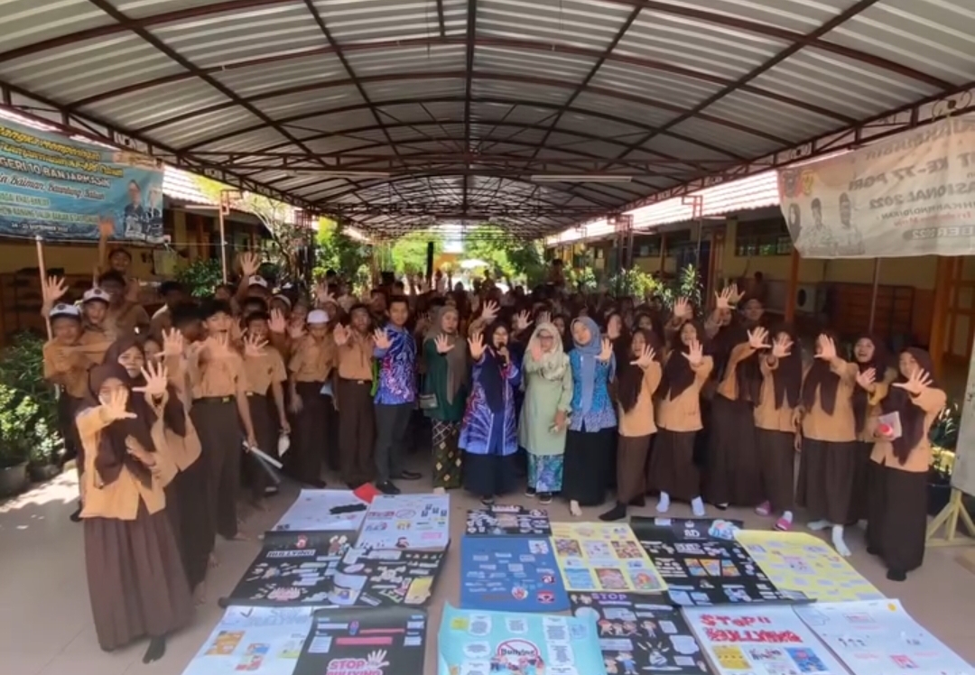 Aksi 1 P5:  Poster Anti Bullying
