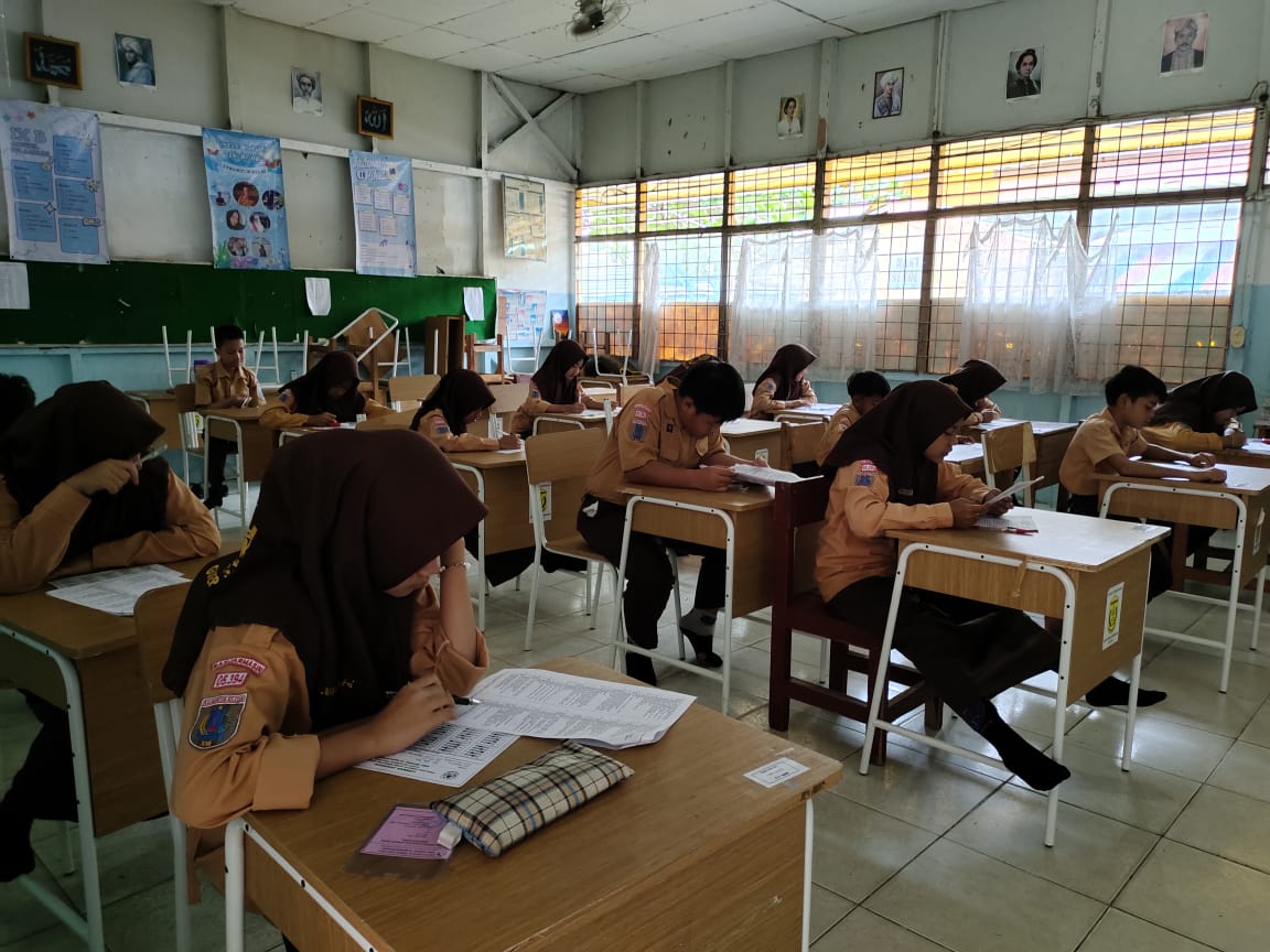 Pelaksanaan Asesmen Sumatif Akhir Semester (SAS) SMP Negeri 10 Banjarmasin