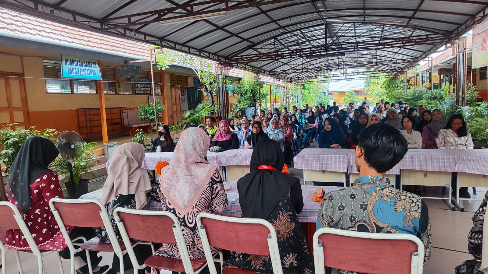 Sinergi untuk Prestasi: Rekapitulasi Pembagian Rapor Semester Ganjil 2025/2026