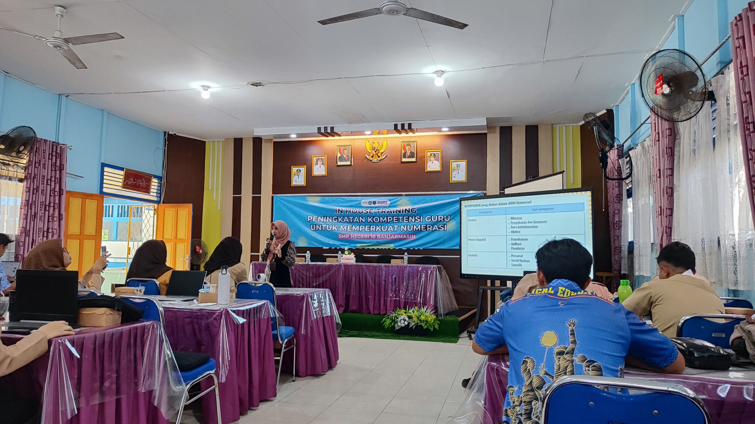 Tingkatkan Kompetensi Numerasi, SMPN 10 Banjarmasin Gelar IHT